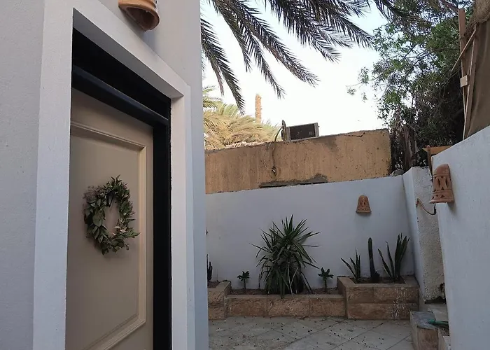Japandi Oasis -right Next To The Daire